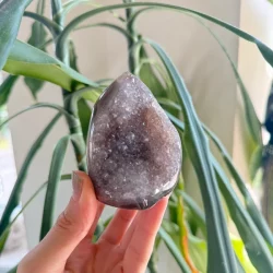 Agate amethyst flame